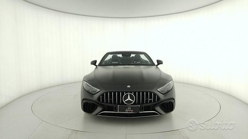 Usata Mercedes SL63 AMG Premium 585 CV (430 kW) 2024 Grigio grafite magno Cabrio