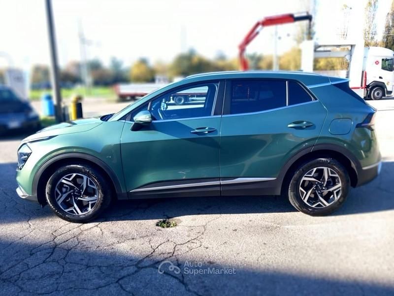 Usata Kia Sportage Style 150 CV (110 kW) 2022 Verde SUV