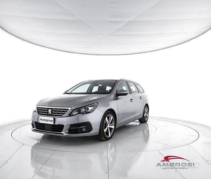 Grigio Usata 2018 Peugeot 308 SW Allure Station wagon | 7083 € (Super prezzo) - Immagine 1/4