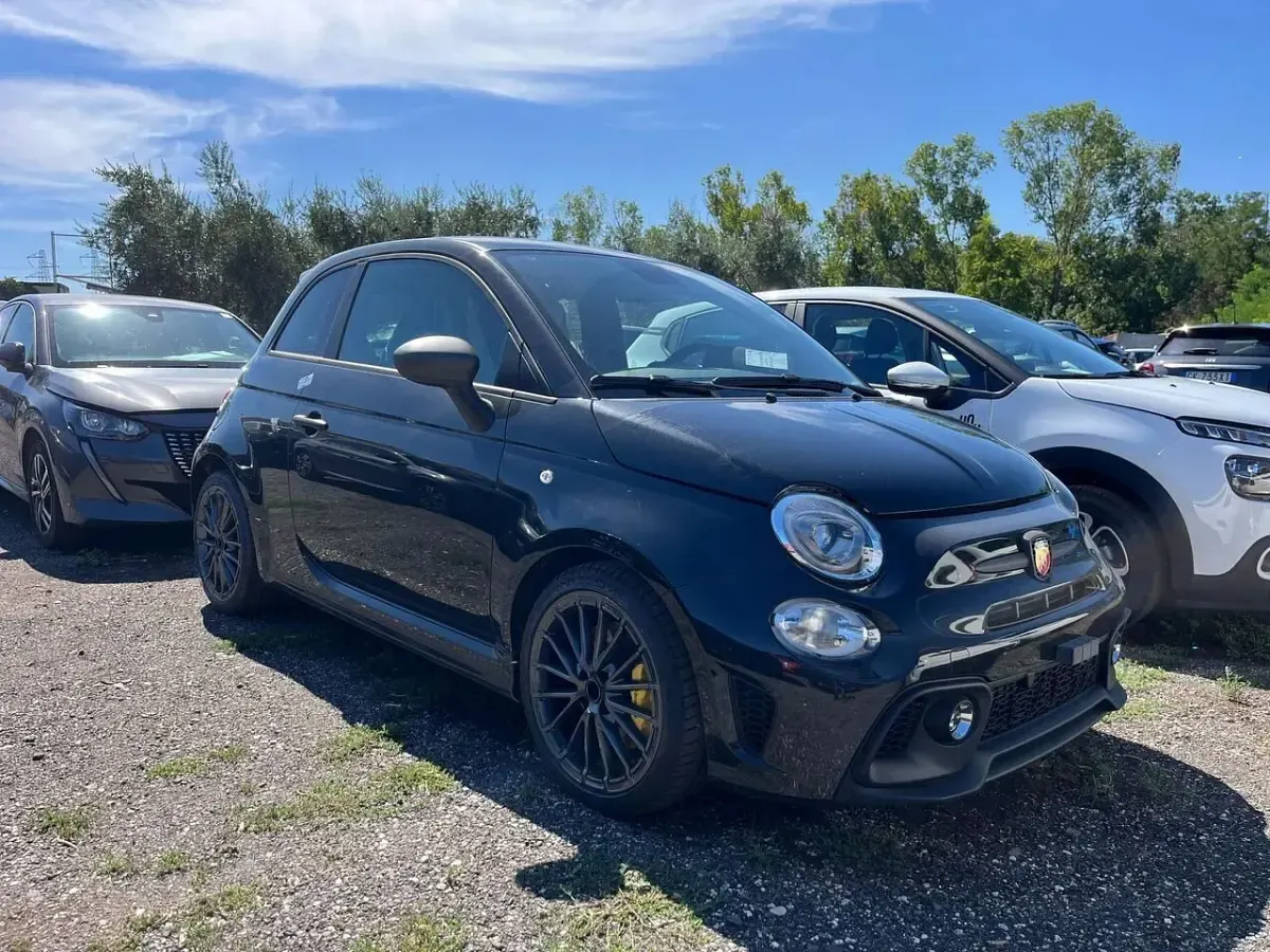 Usata Abarth 595 165 CV (121 kW) 2023 Nero