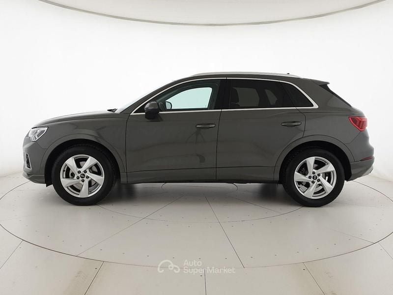 Usata Audi Q3 Advanced 150 CV (110 kW) 2023 Grigio chronos metallizzato SUV