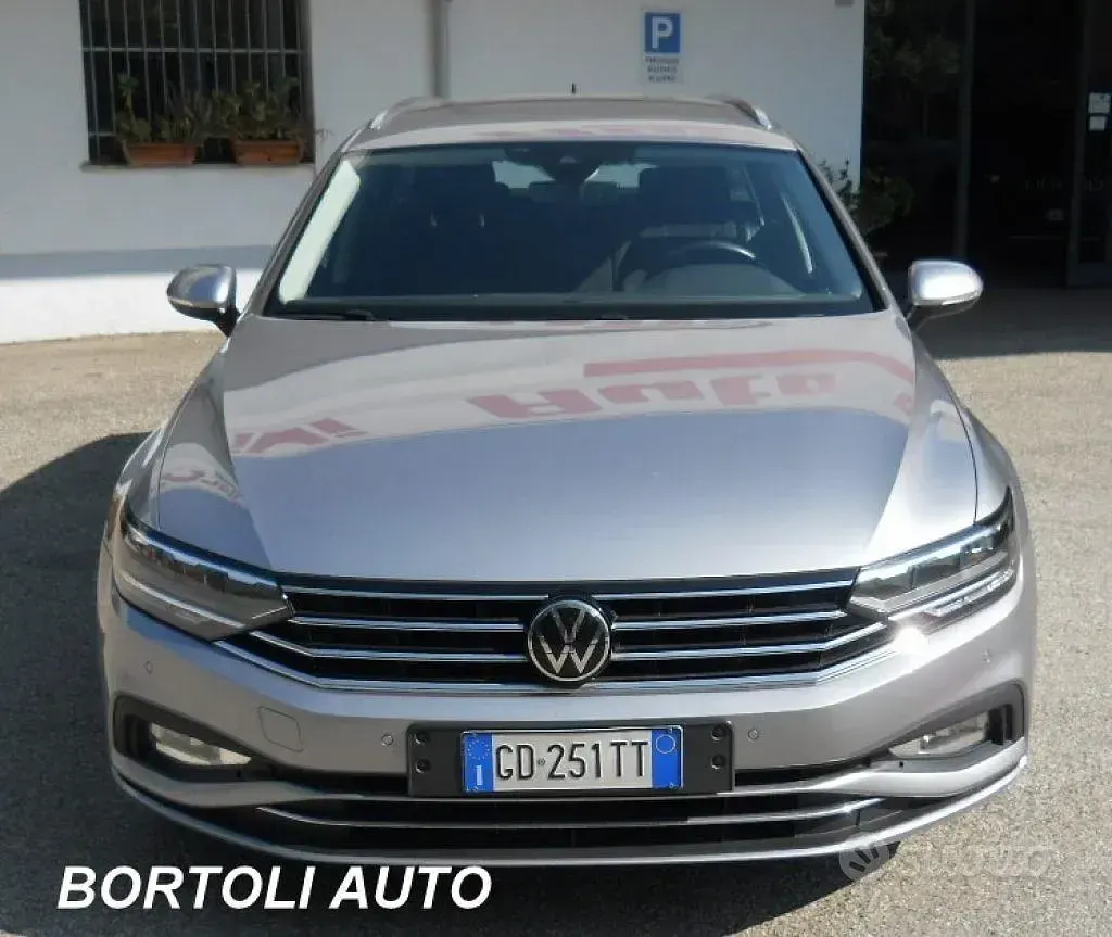 Usata VW Passat Business 150 CV (110 kW) 2020 Grigio Station wagon