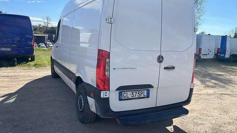 Usata Mercedes E-Sprinter 85 kW (116 CV) 2022 Bianco Furgone