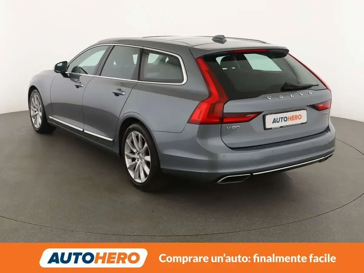 Usata Volvo V90 Inscription 235 CV (172 kW) 2016 Grigio Station wagon