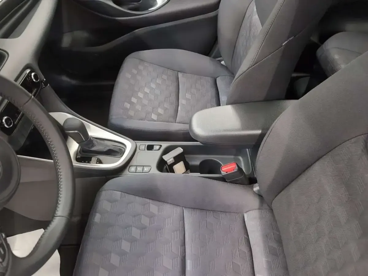 Usata Toyota Yaris Hybrid Active 116 CV (85 kW) 2025 Other Berlina