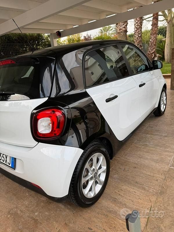 Usata Smart ForFour 2017 Utilitaria