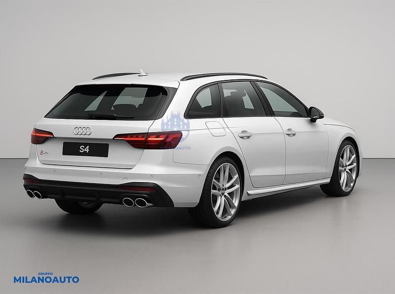 Occasion Audi S4 Ambiente 341 PK (250 kW) 2022 Wit Stationwagen