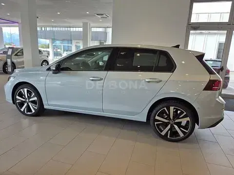 Nuova VW Golf VIII Life 116 CV (85 kW) 2026 Azzurro Utilitaria