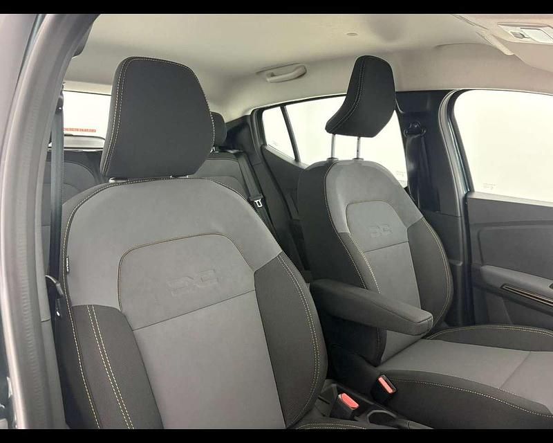 Nuova Dacia Sandero Extreme 101 CV (74 kW) 2026 Verde oxide Berlina