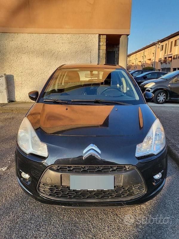 Begagnad Citroën C3 95 HK (69 kW) 2012 Svart Sedan