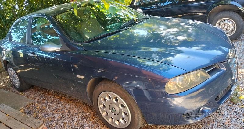 Usata Alfa Romeo 156 116 CV (85 kW) 2004 Blu Berlina