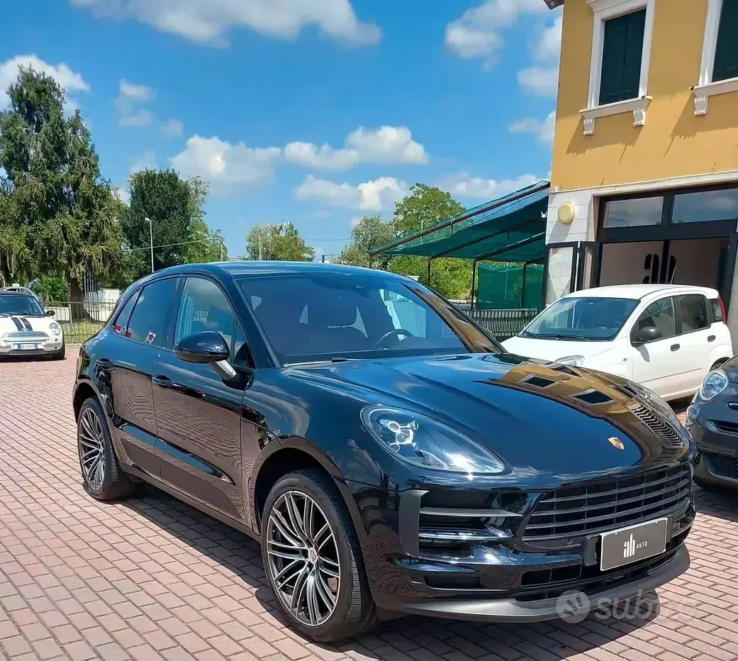 Usata Porsche Macan 245 CV (180 kW) 2021 Nero SUV
