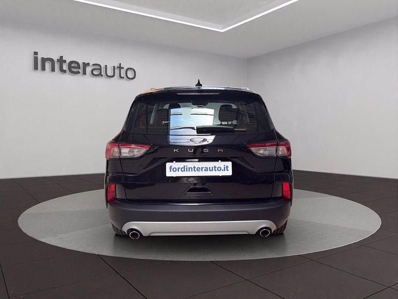 Usata Ford Kuga 120 CV (88 kW) 2021 Nero SUV
