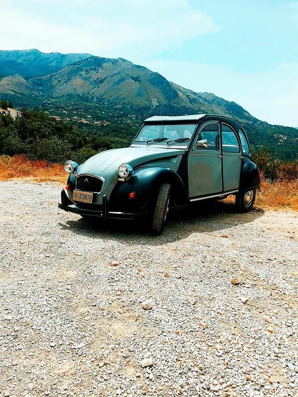 Occasion Citroën 2CV Charleston 29 ch (21 kW) 1988 Gris Berline