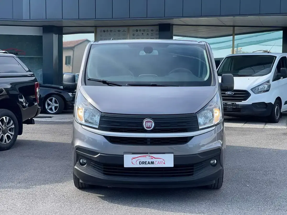 Usata Fiat Talento 125 CV (91 kW) 2018 Grigio Monovolume