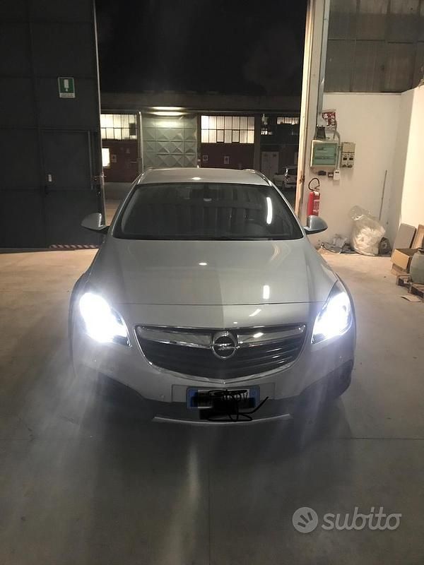 Usata Opel Insignia 136 CV (100 kW) 2017 Grigio Station wagon