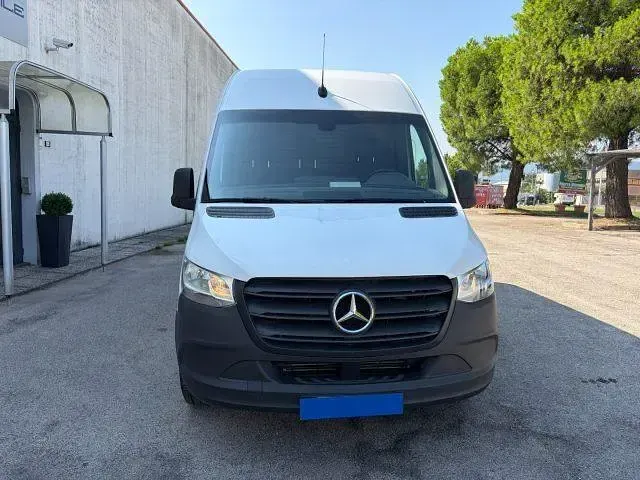 Usata Mercedes Sprinter 114 CV (83 kW) 2021 Bianco Furgone