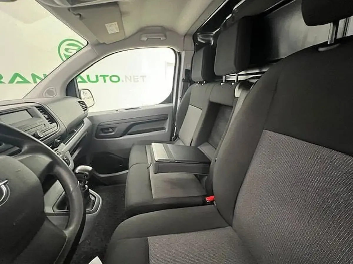 Usata Opel Vivaro-e Combi Enjoy 120 CV (88 kW) 2023 Bianco Monovolume