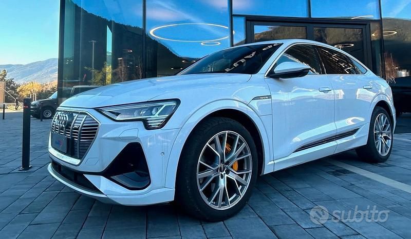 Usata Audi e-tron S-Line 300 kW (408 CV) 2022 Bianco SUV