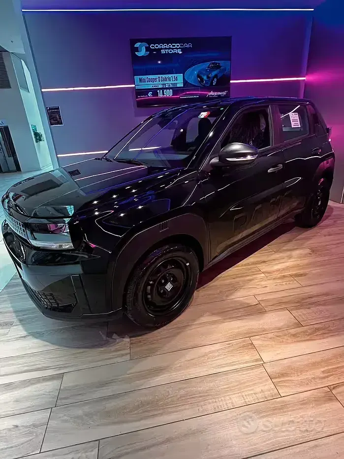 Nuova Fiat Grande Panda Pop 100 CV (73 kW) 2026 Nero Utilitaria