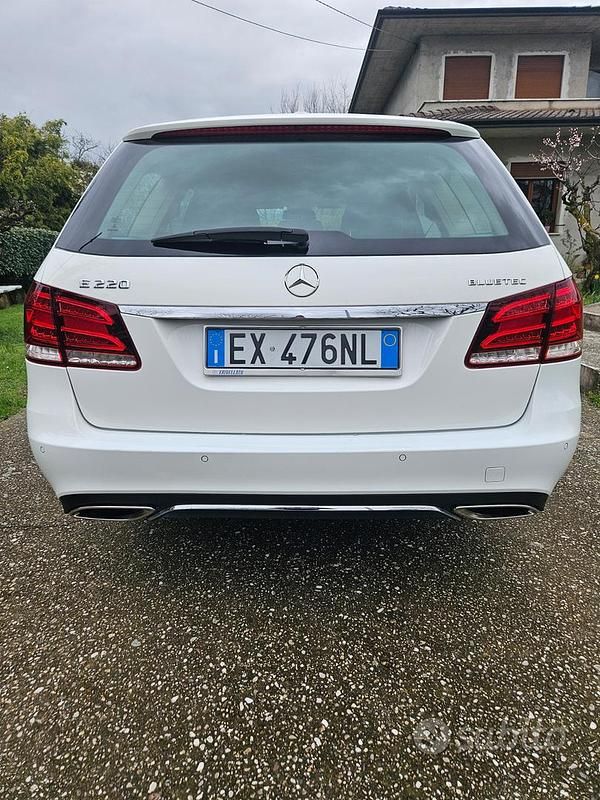 Usata Mercedes E220 170 CV (125 kW) 2014 Bianco Station wagon