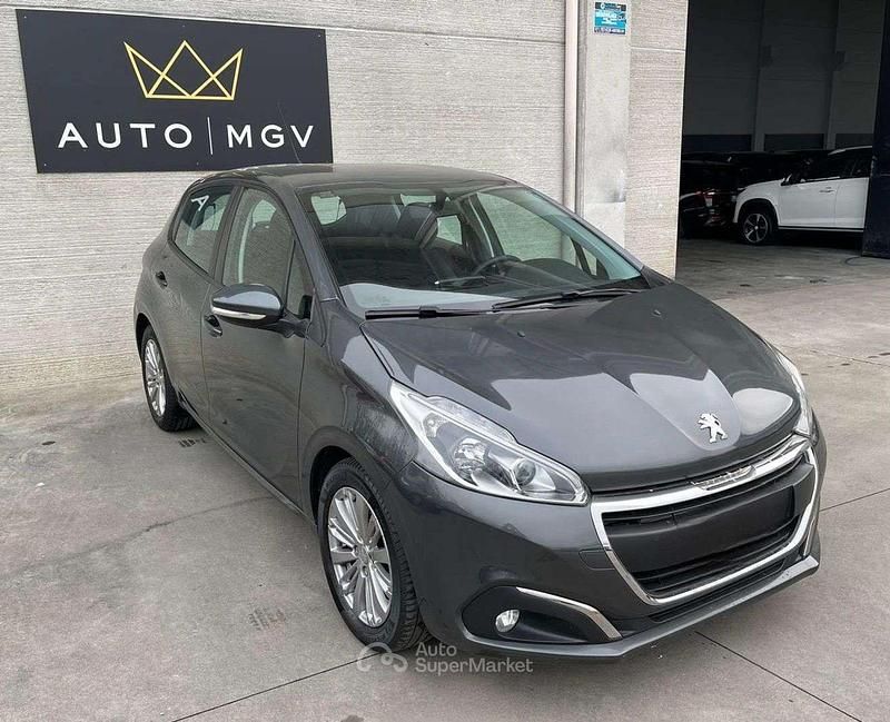 Usata Peugeot 208 Active 82 CV (60 kW) 2017 Grigio Utilitaria