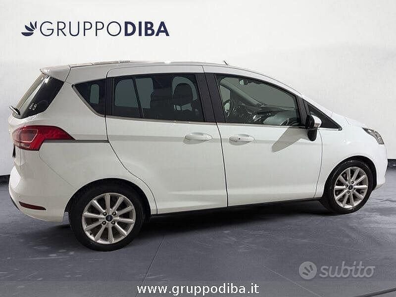 Begagnad Ford B-MAX Titanium 75 HK (55 kW) 2017 Vit Minibuss
