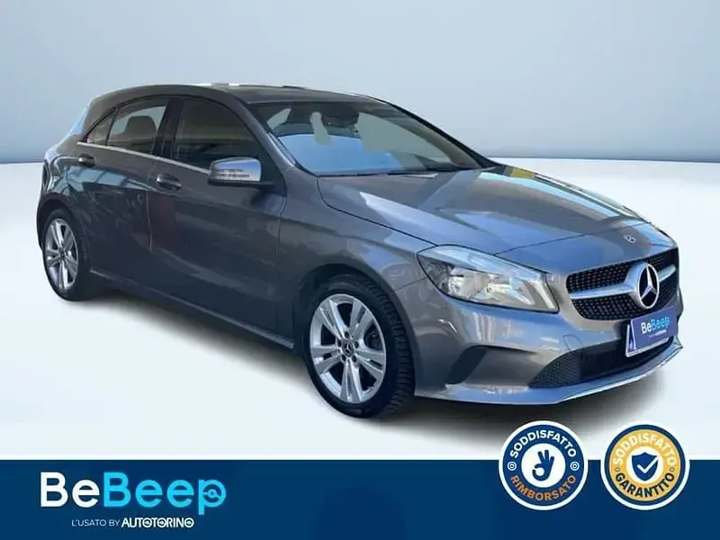 Usata Mercedes A200 136 CV (100 kW) 2018 Grigio metallizzato Berlina