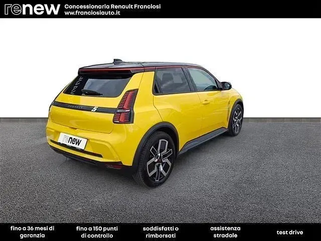Usata Renault 5 E-Tech Komfort 77 kW (106 CV) 2025 Giallo