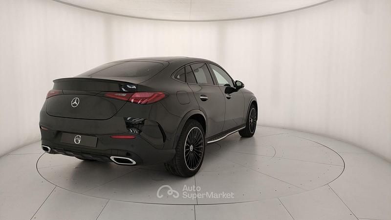 Nuova Mercedes GLC300 269 CV (197 kW) 2026 Nero Coupé