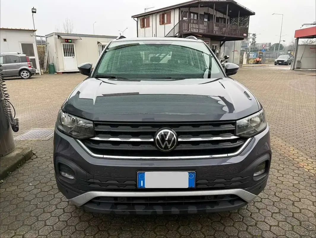 Usata VW T-Cross Sportline 110 CV (80 kW) 2021 Grigio SUV