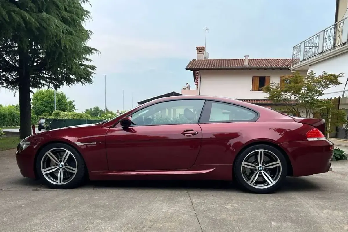 Usata BMW M6 507 CV (372 kW) 2006 Indianapolisrot metallic Cabrio