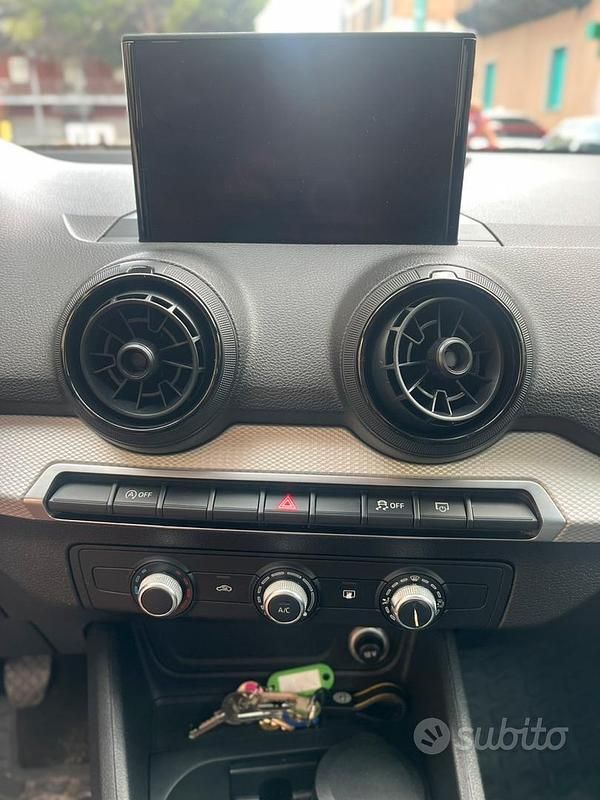 Usata Audi Q2 116 CV (85 kW) 2019 Bianco SUV