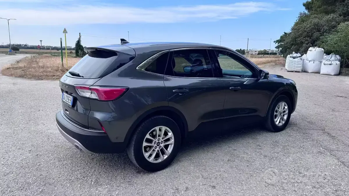 Usata Ford Kuga Titanium X 120 CV (88 kW) 2020 Grigio SUV