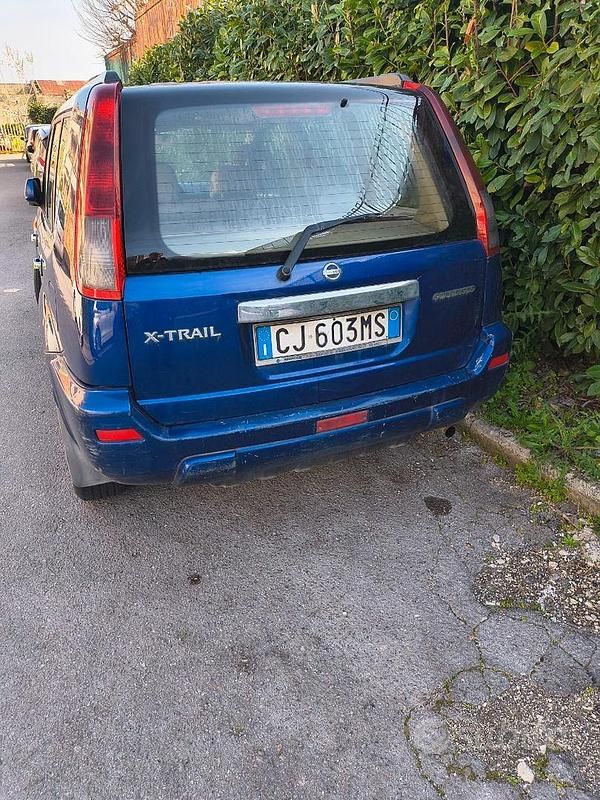 Usata Nissan X-Trail 2003 Blu SUV