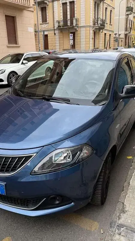 Usata Lancia Ypsilon Silver 69 CV (50 kW) 2022 Utilitaria