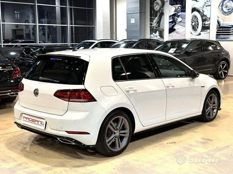 Usata VW Golf VII Sportline 150 CV (110 kW) 2018 Pure white Berlina