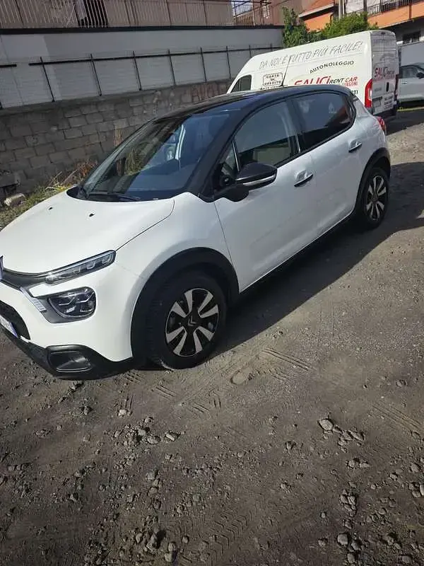 Usata Citroën C3 PureTech 110 CV (80 kW) 2023 Utilitaria