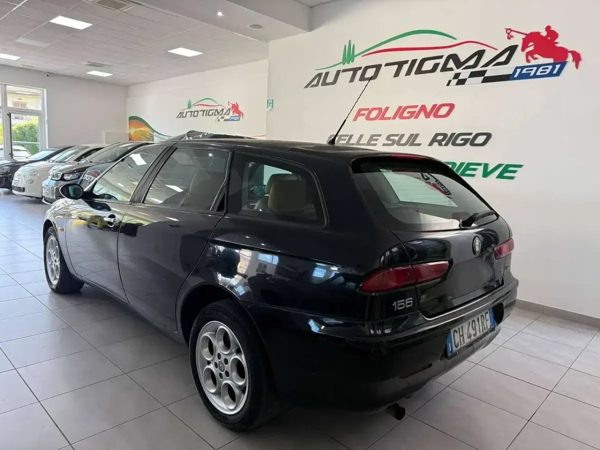 Second-hand Alfa Romeo 156 Impression 116 CP (85 kW) 2003 Negru Break