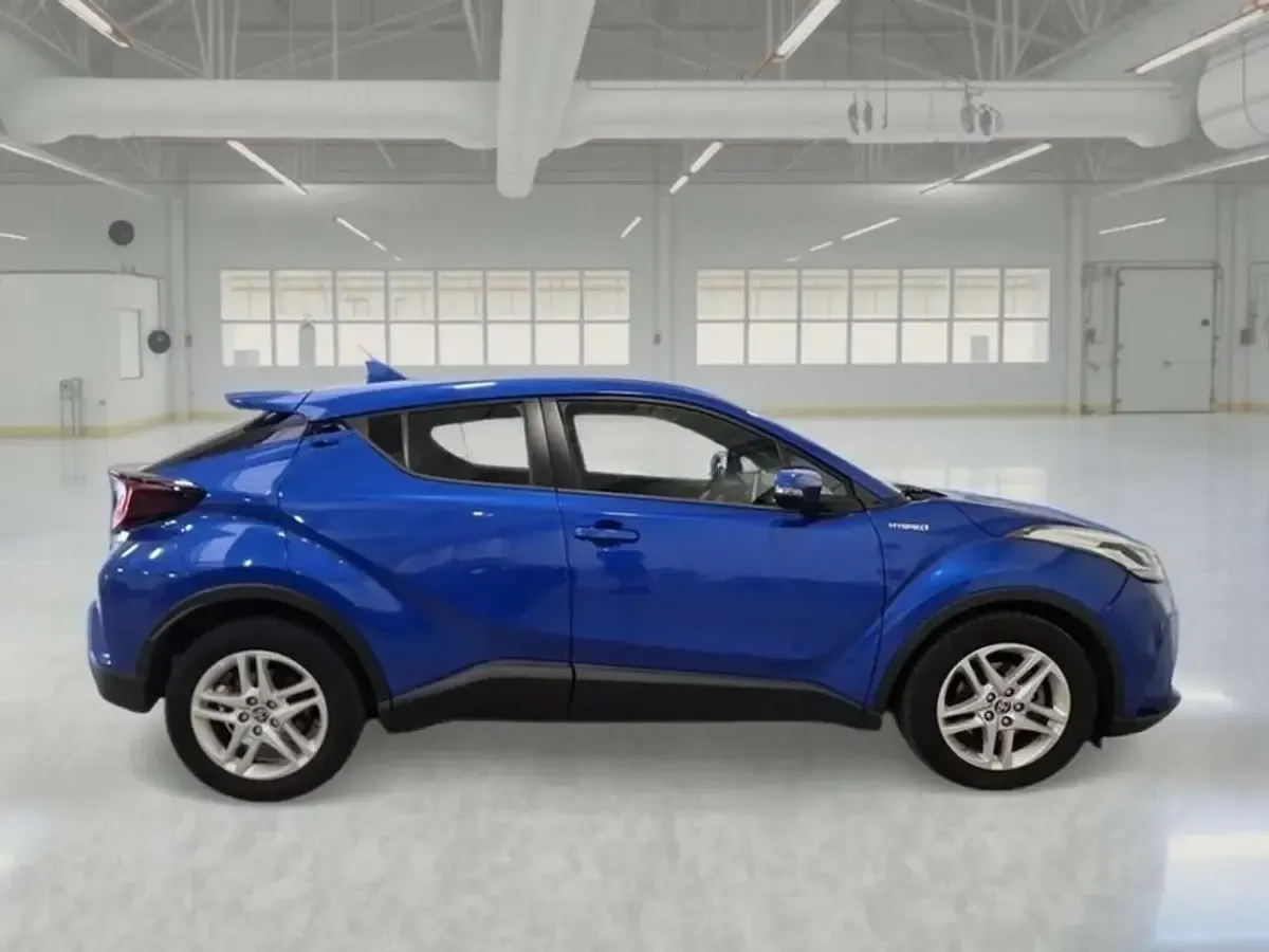Usata Toyota C-HR Business Edition 98 CV (72 kW) 2021 Blu SUV
