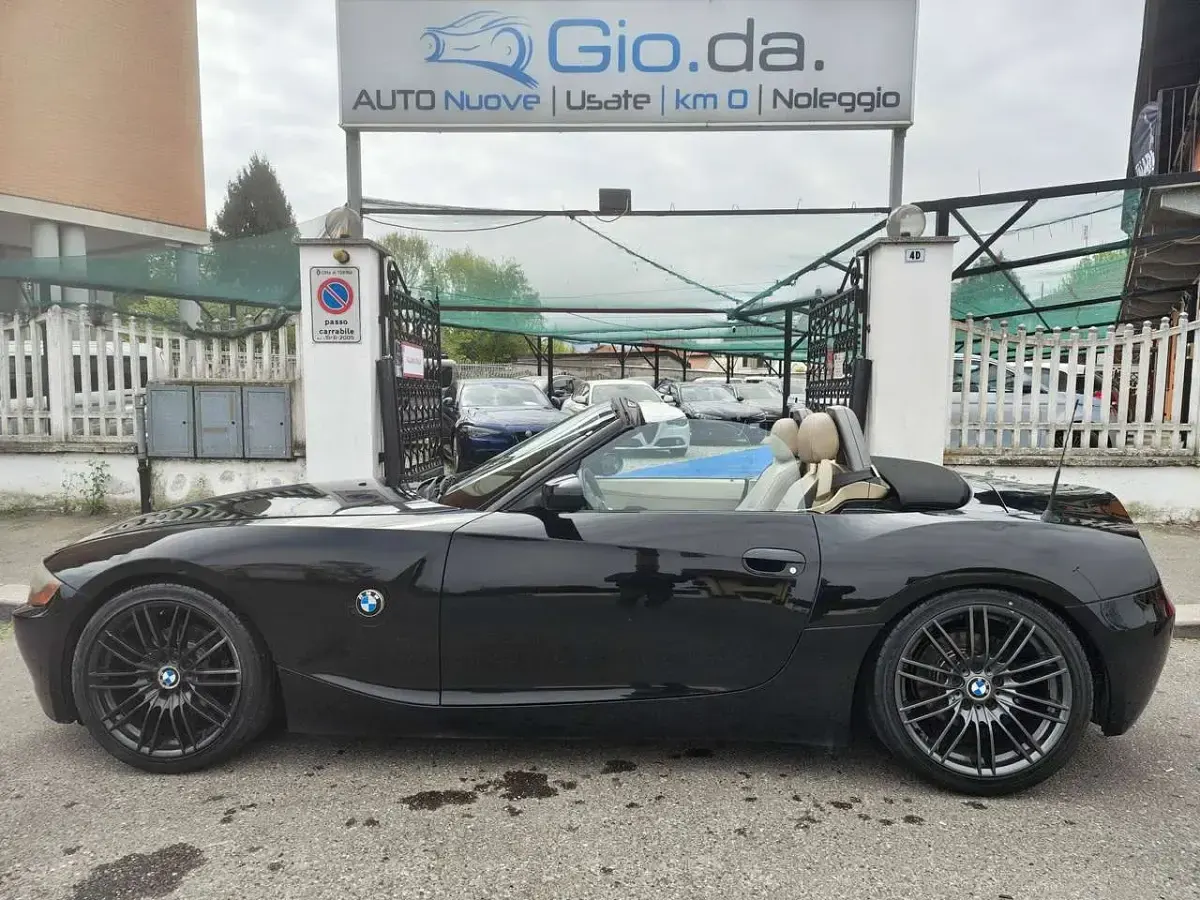 Usata BMW Z4 231 CV (169 kW) 2003 Nero Cabrio