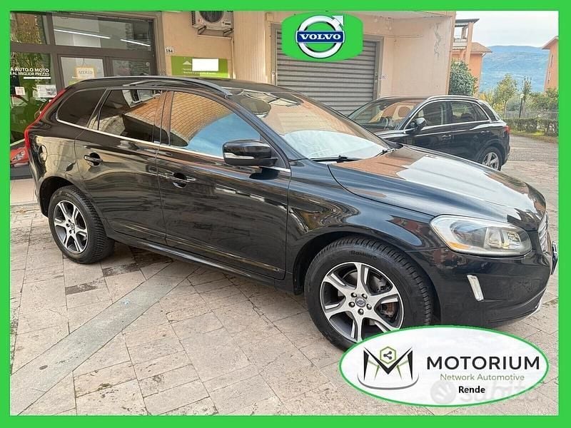 Usata Volvo XC60 Momentum 180 CV (132 kW) 2014 Nero SUV