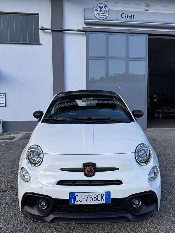 Usata Abarth 595C Competizione 179 CV (131 kW) 2022 Bianco Cabrio