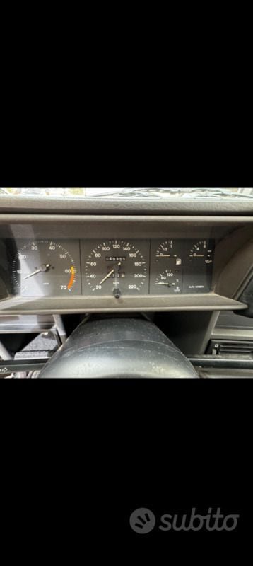 Usata Alfa Romeo 75 105 CV (77 kW) 1991 Nero Berlina