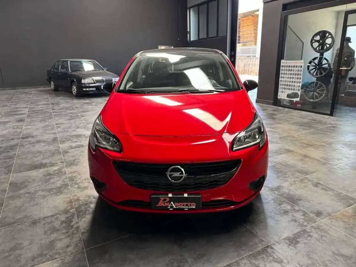 Usata Opel Corsa 75 CV (55 kW) 2017 Rosso Utilitaria