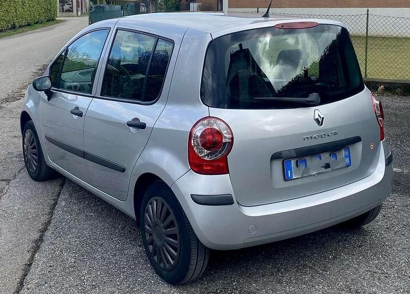 Usata Renault Modus 75 CV (55 kW) 2007 Monovolume