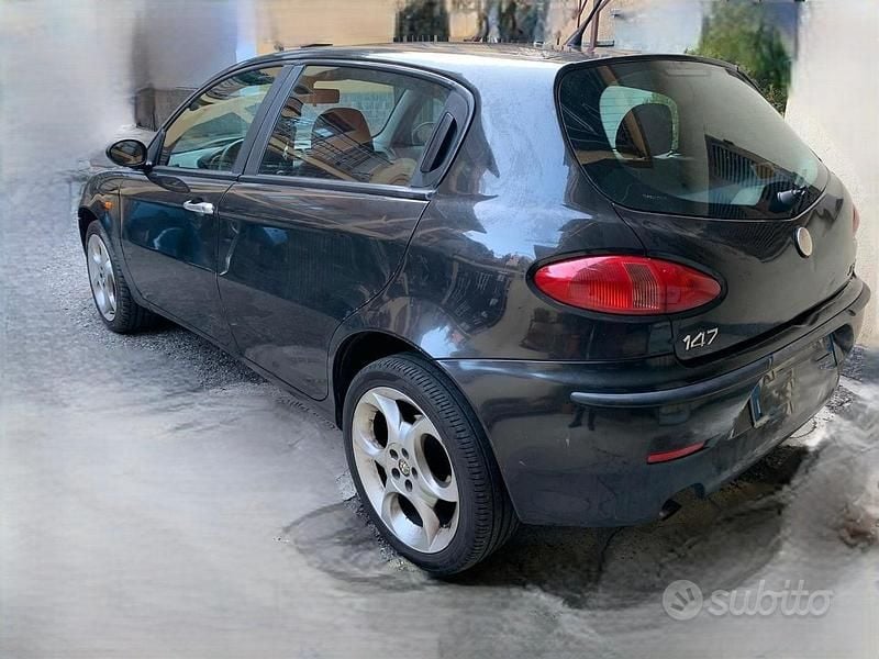 Usata Alfa Romeo 147 2004 Nero Utilitaria