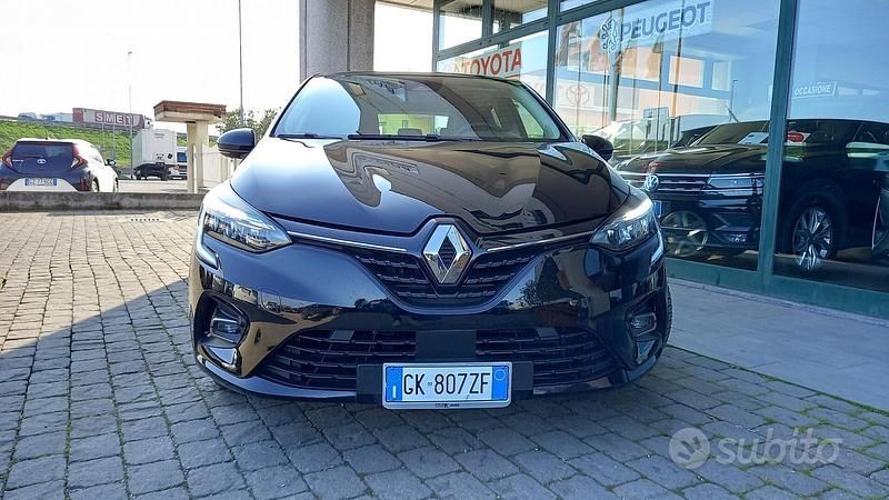 Usata Renault Clio V Business 101 CV (74 kW) 2022 Nero Berlina