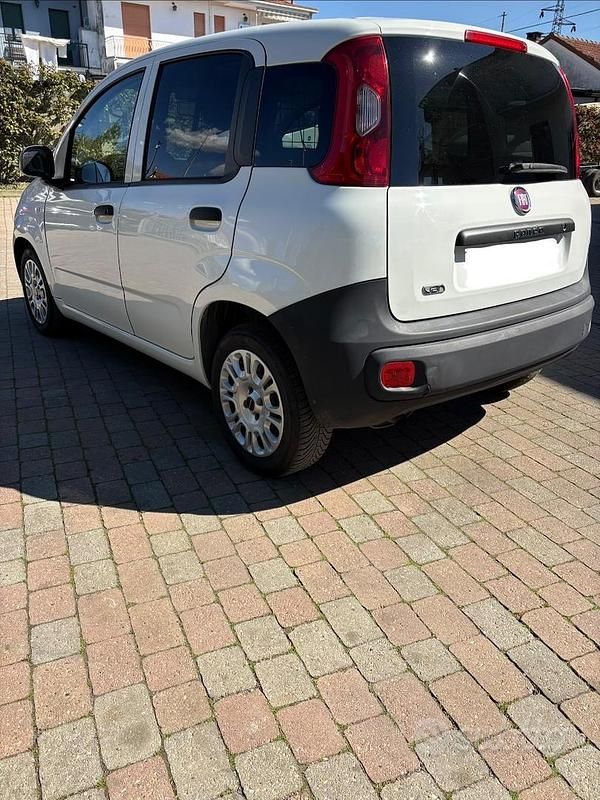 Usata Fiat Panda 75 CV (55 kW) 2013 Bianco Utilitaria