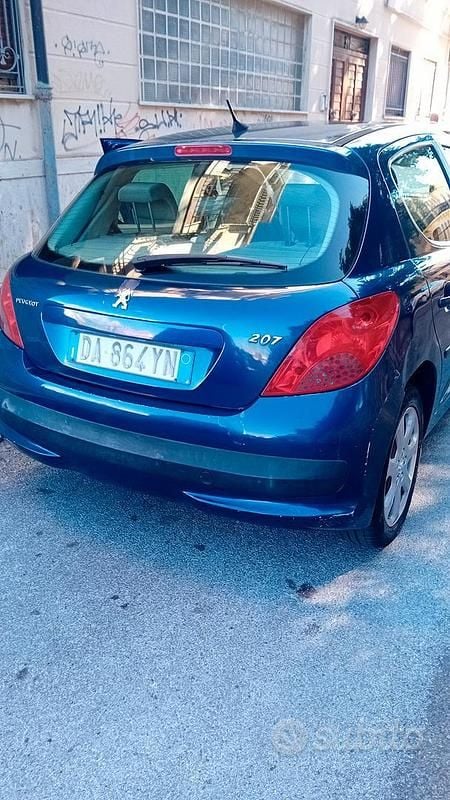 Usata Peugeot 207 90 CV (66 kW) 2006 Blu Berlina